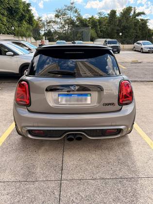 MINI COOPER 2.0 16V TWINPOWER GASOLINA S 2P STEPTRONIC